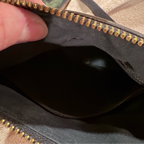 Fossil AIDA small crossbody leather black used - Picture 7 of 13